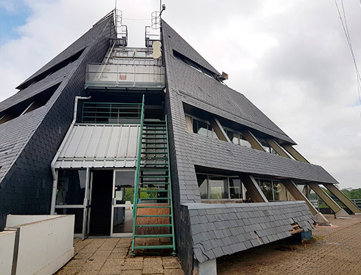 Vue de la pyramide actuelle.